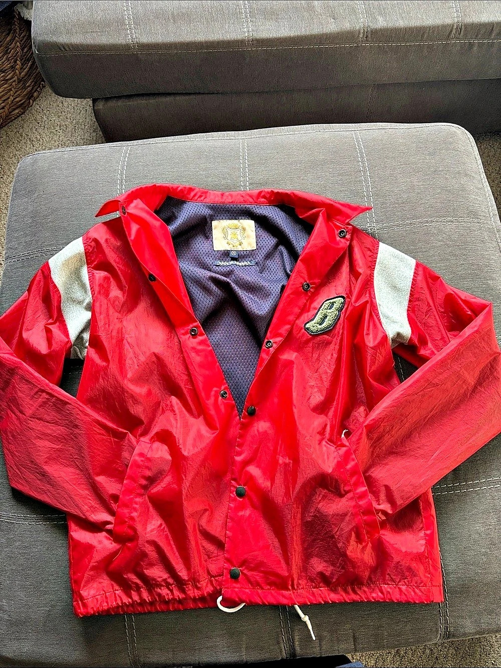 Bee Line Men's Red & Gray Windbreaker Like New